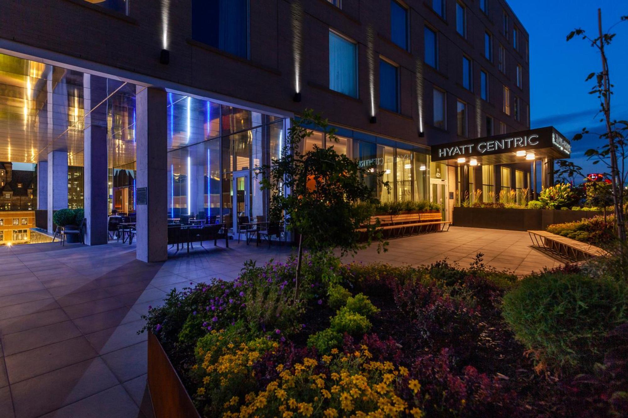 Отель Hyatt Centric Монреаль Экстерьер фото
